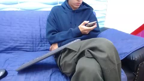 Snapshot of felipe_browns chatting on 19, 2, 2025 Felipe Browns online show from 19, 2, 2025