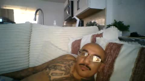 Snapshot of felixrlarios25 chatting on 4, 8, 2026 felixrlarios25 online show from 4, 8, 2026