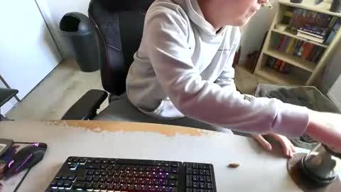 fem_alice_louis_dom online show from 1, 3, 2026