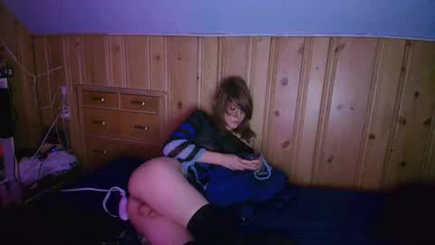 femboyflowers online show from 21, 12, 2025