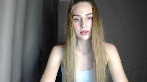 Snapshot of femkedejager chatting on 8, 1, 2025 Femke online show from 8, 1, 2025