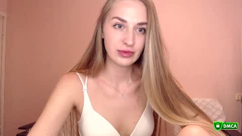 Snapshot of femkedejager chatting on 17, 7, 2026 Femke online show from 17, 7, 2026