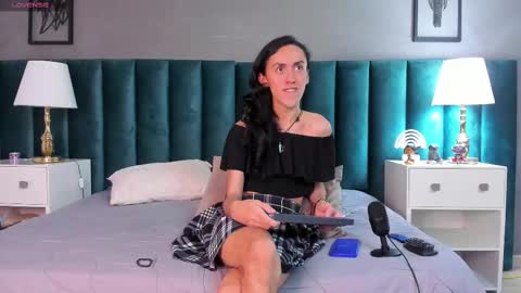 Karol online show from 28, 2, 2025