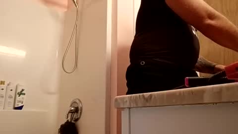 fenrir226453 online show from 19, 2, 2026