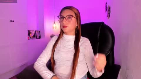 Fernanda online show from 2, 2, 2025