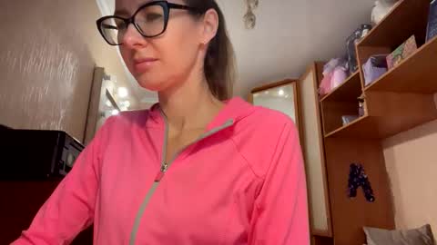 feraliss online show from 23, 11, 2025