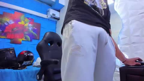 Snapshot of ferchodaniels chatting on 13, 9, 2025 Daniel Fernando online show from 13, 9, 2025