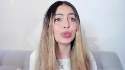 Snapshot of fernanda_aaa chatting on 25, 2, 2026 fernanda online show from 25, 2, 2026