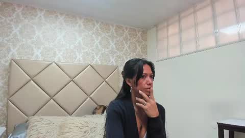 Fernanda  online show from 10, 6, 2026