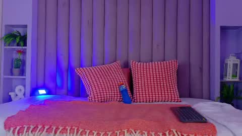 Snapshot of fernandabrown__ chatting on 20, 4, 2026 FERNANDA BROWN online show from 20, 4, 2026