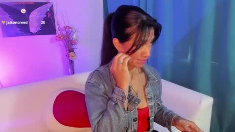 FernandaEloisa online show from 2, 2, 2026