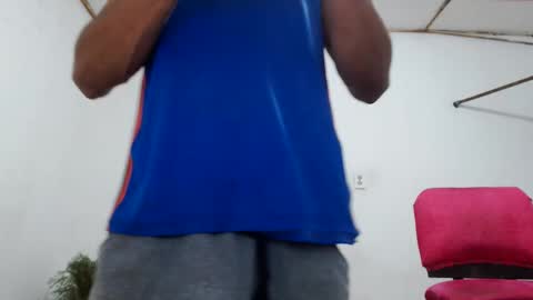 Snapshot of fernandez_latinblack chatting on 5, 12, 2024 fernandez_latinblack online show from 5, 12, 2024