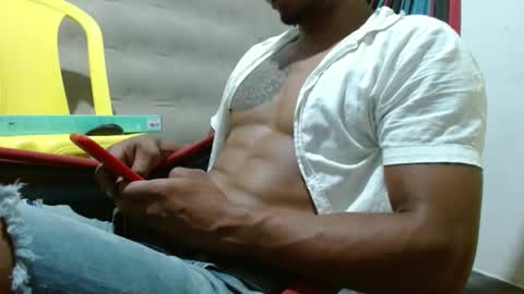 Snapshot of fernandez_latinblack chatting on 27, 2, 2025 fernandez_latinblack online show from 27, 2, 2025