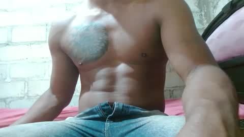 Snapshot of fernandez_latinblack chatting on 10, 9, 2025 fernandez_latinblack online show from 10, 9, 2025