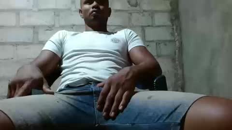 Snapshot of fernandez_latinblack chatting on 16, 10, 2025 fernandez_latinblack online show from 16, 10, 2025