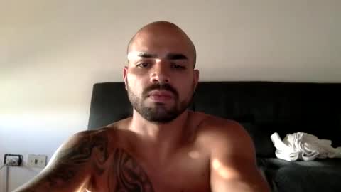 Snapshot of ferpaisa2024 chatting on 2, 12, 2024 insta ferxx1210 Fercho online show from 2, 12, 2024