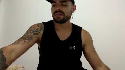 Snapshot of ferpaisa2024 chatting on 7, 12, 2024 insta ferxx1210 Fercho online show from 7, 12, 2024