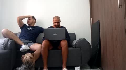 Snapshot of ferpaisa2024 chatting on 10, 3, 2025 insta ferxx1210 Fercho online show from 10, 3, 2025