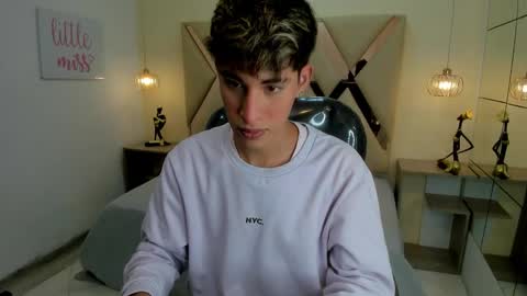 FER PHOENIX online show from 17, 1, 2026