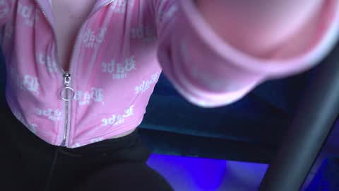 Snapshot of fetishrey chatting on 6, 1, 2025 Rey online show from 6, 1, 2025
