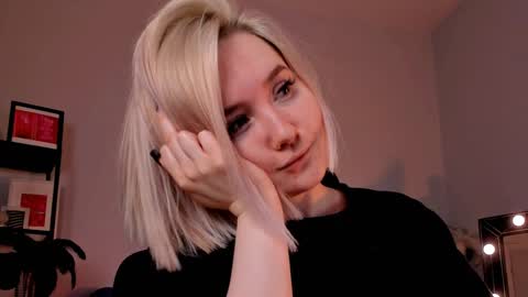 Snapshot of fetishrey chatting on 18, 1, 2025 Rey online show from 18, 1, 2025