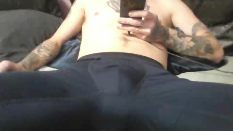 Snapshot of feuerfrei971 chatting on 6, 1, 2026 feuerfrei971 online show from 6, 1, 2026