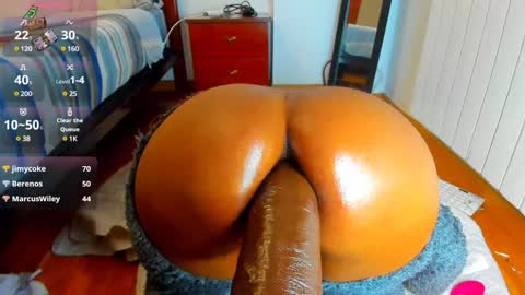 Snapshot of fexiblebody chatting on 7, 2, 2025 FEXIBLEBODY followe guys in chaturbatehello b online show from 7, 2, 2025