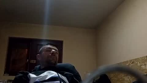 Snapshot of fffjj021 chatting on 8, 12, 2024 Raised in 90s online show from 8, 12, 2024