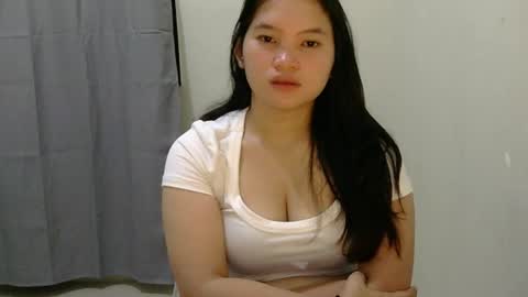 fhwilloughbyxx online show from 26, 6, 2026