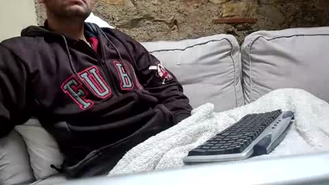 Snapshot of fidelio89 chatting on 15, 12, 2024 Fid online show from 15, 12, 2024
