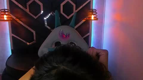   online show from 26, 1, 2025