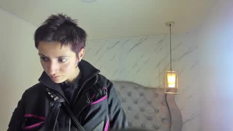   online show from 27, 2, 2026