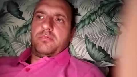 Snapshot of figonik chatting on 7, 10, 2025 Nick online show from 7, 10, 2025