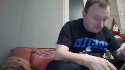 Snapshot of filipek757 chatting on 1, 1, 2025 filipek757 online show from 1, 1, 2025