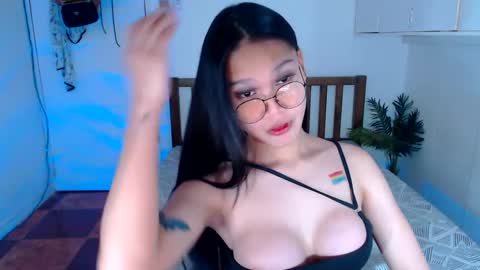 Snapshot of filipina_sassyqirl19xxx chatting on 7, 2, 2025 sweet online show from 7, 2, 2025