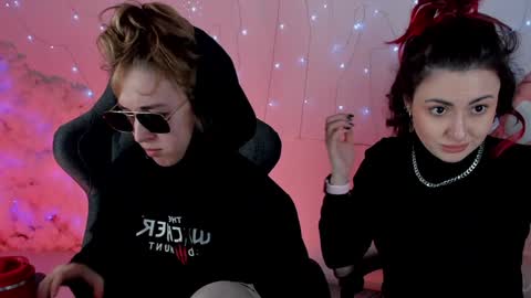 cap and Lana  online show from 24, 1, 2025