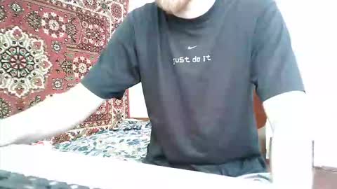 Snapshot of fillipsondon chatting on 26, 5, 2026 Whitechocolate online show from 26, 5, 2026