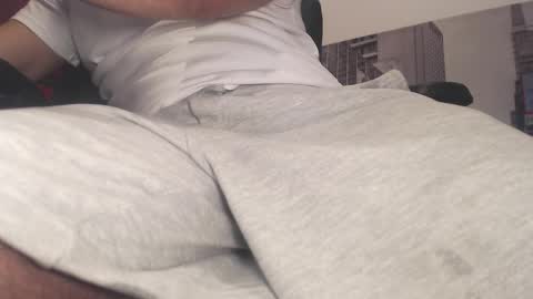 filouxx70 online show from 24, 10, 2025