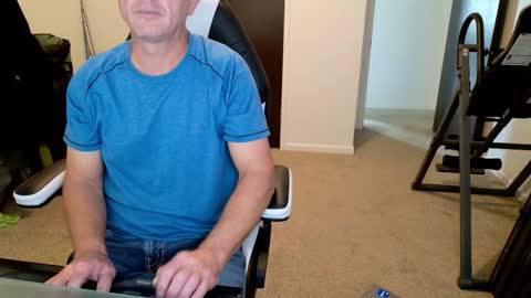 Ross online show from 2, 11, 2025