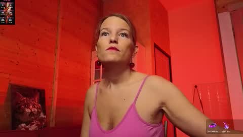 Lady online show from 3, 3, 2026