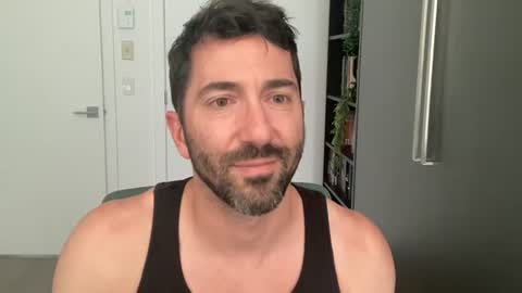 Snapshot of finn_riley chatting on 4, 7, 2026 Finn Riley online show from 4, 7, 2026