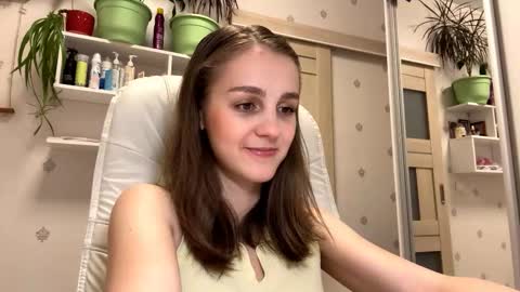 Keite wanna play  Meow online show from 14, 11, 2025