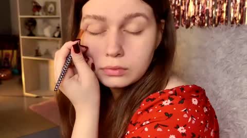 Snapshot of fioramarmoris chatting on 25, 4, 2026 fiora online show from 25, 4, 2026