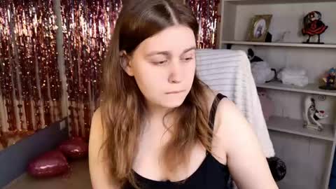 Snapshot of fioramarmoris chatting on 31, 5, 2026 fiora online show from 31, 5, 2026