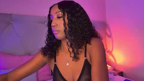 Fiorela Lenin  online show from 13, 1, 2025