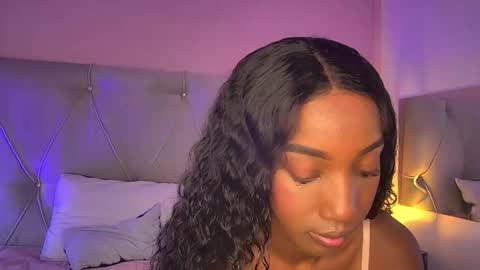 Fiorela Lenin  online show from 5, 2, 2026