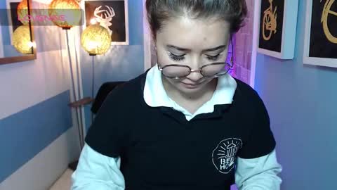 Snapshot of fiorellaa_delsd chatting on 15, 9, 2025 Fiorellaa online show from 15, 9, 2025