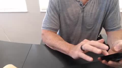 Snapshot of fire50800 chatting on 24, 4, 2026 USAUSA online show from 24, 4, 2026
