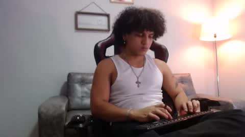 fire_boy69 online show from 11, 10, 2025