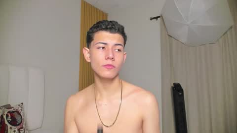 Nicolas online show from 18, 11, 2025